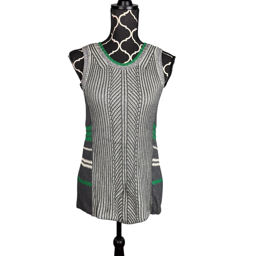 Cabi 885 Trident Sleeveless Sweater Vest Tank Top Sz S